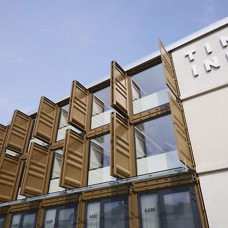 Tin Inn Montabaur L Einfach Gut - Das Hotel Aus Hochwertig Ausgebauten Ueberseecontainern Εξωτερικό φωτογραφία