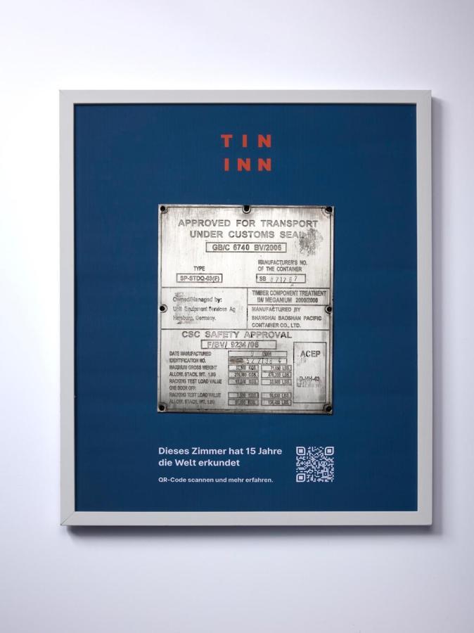 Tin Inn Montabaur L Einfach Gut - Das Hotel Aus Hochwertig Ausgebauten Ueberseecontainern Εξωτερικό φωτογραφία